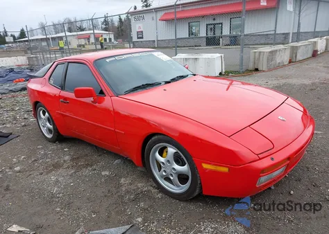 1986 Porsche 944 из США, поврежденный, VIN WP0AA0953GN156076